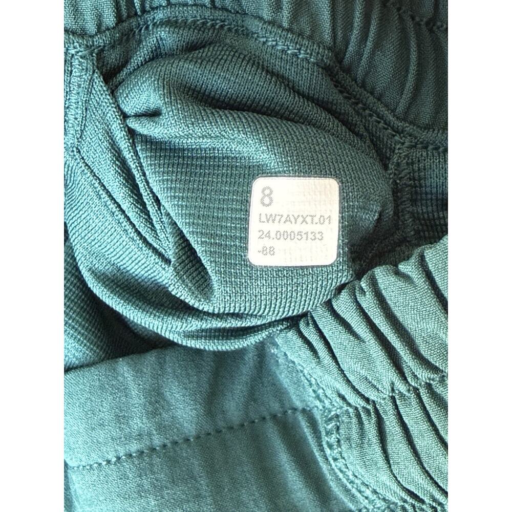 Lululemon Women's Green Hotty Hot Shorts Size 8 LW7AYXT - Picture 5 of 9
